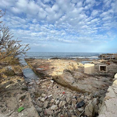 Clave, Affittacamere, Casa Vacanze Cozze Luaran gambar
